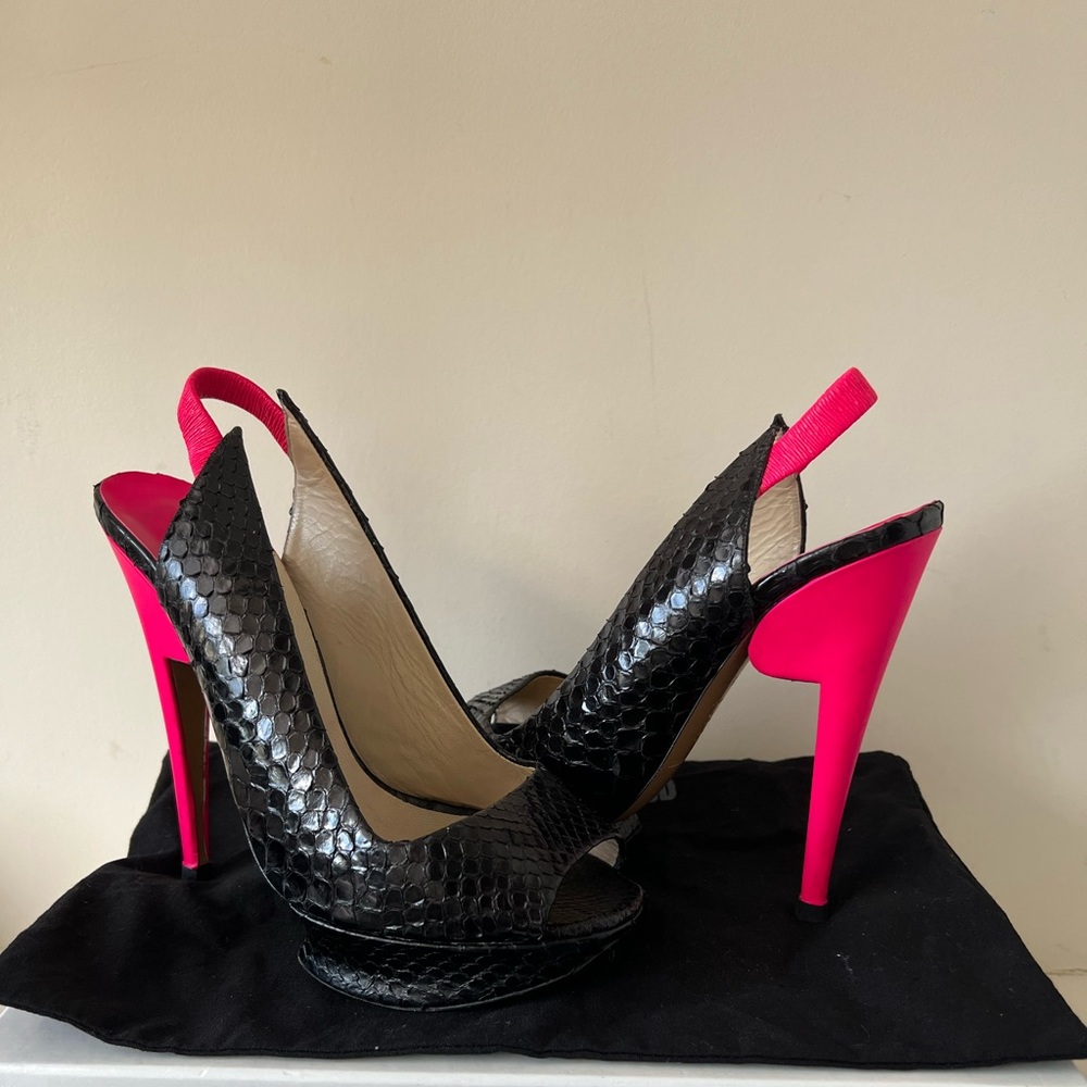 Nicholas Kirwood Peep Toe Platform
